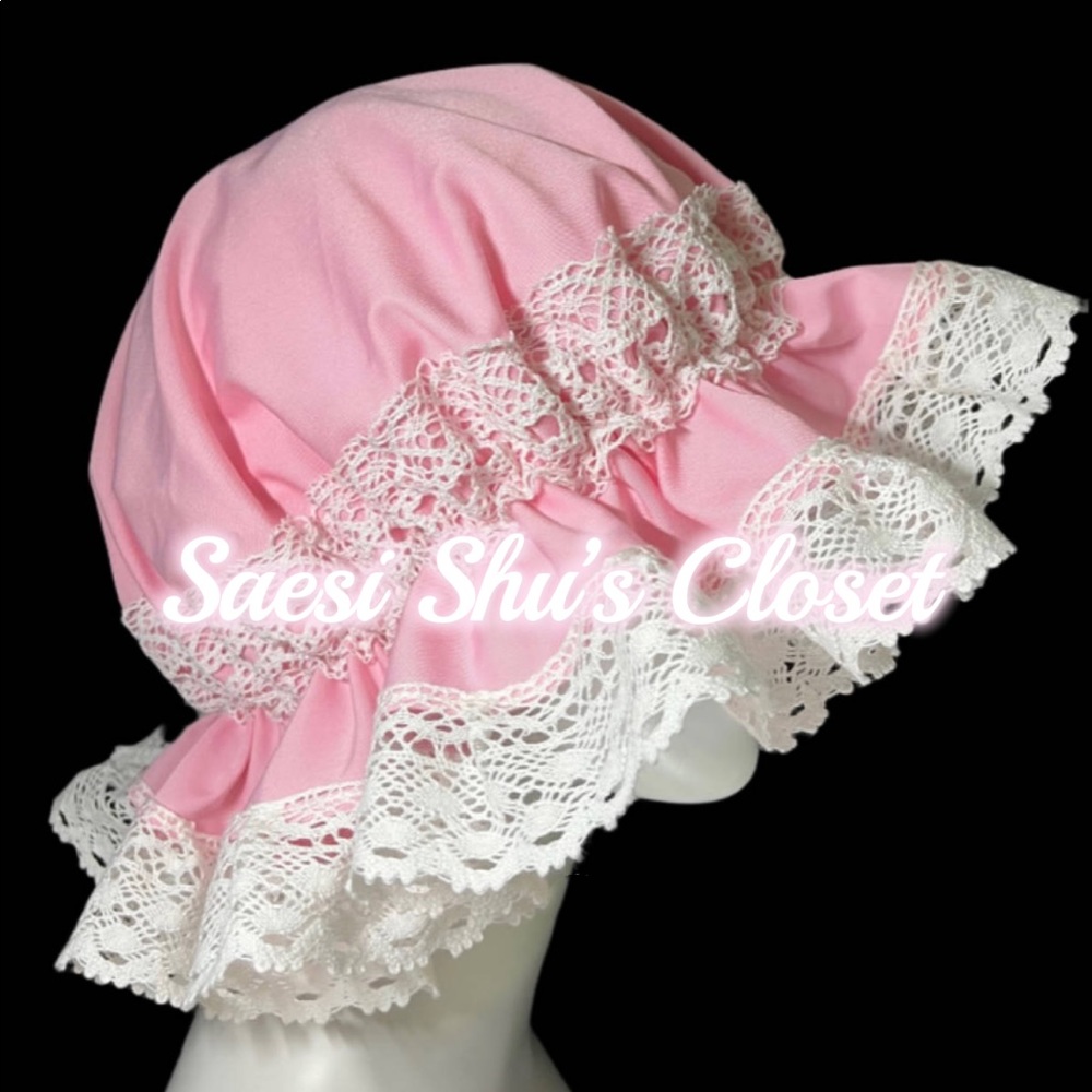 NWOT Rococo Classic Lolita Bonnet Pink x White